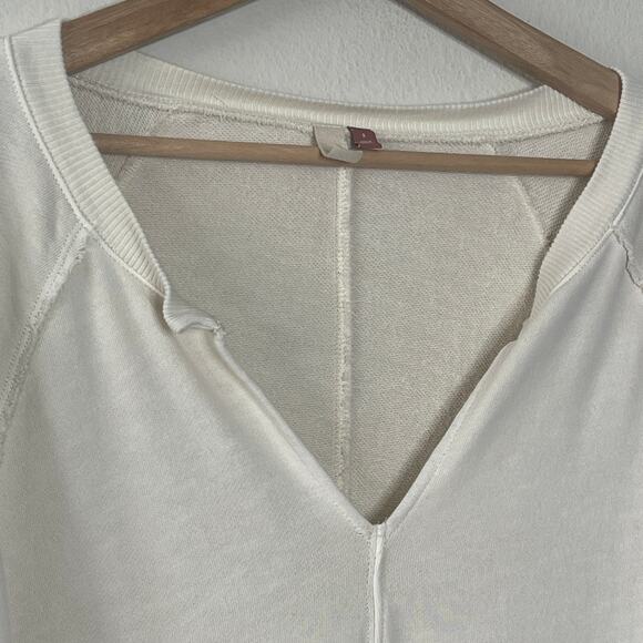Pilcro Long Sleeve V Neck Top Size S - Picture 3 of 6